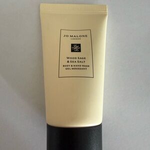 Jo Malone Wood Sage & Sea Salt Gel in Cream and Black